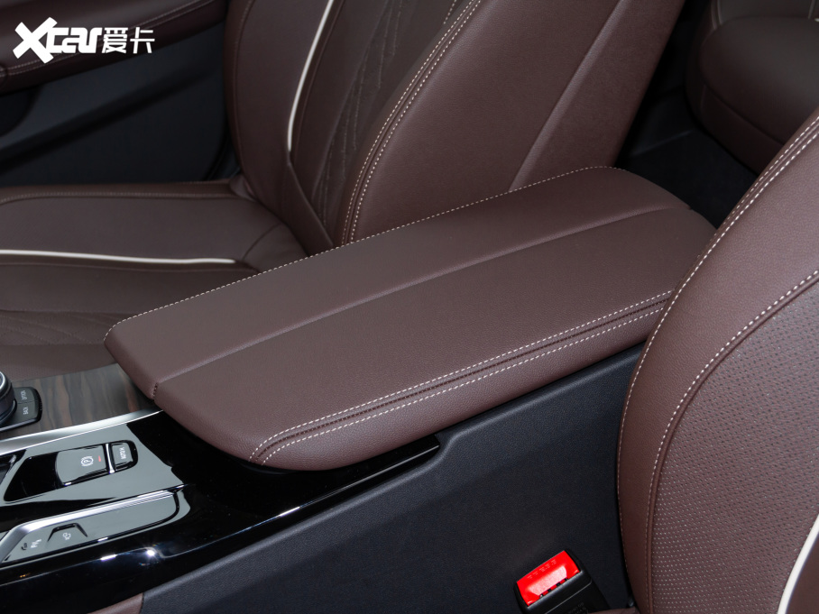 2021R5ϵ 530Li  Ab