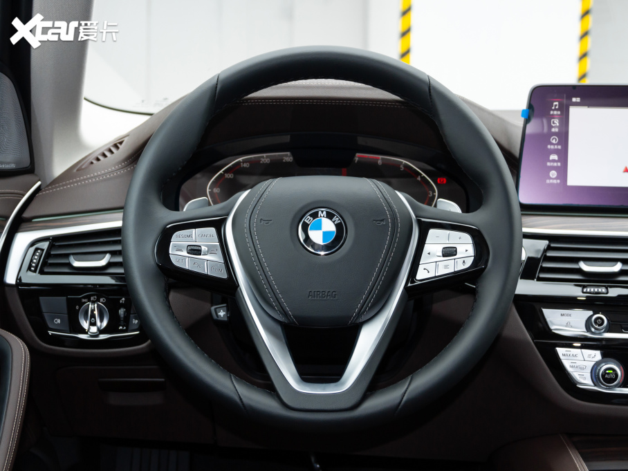 2021R5ϵ 530Li  Ab