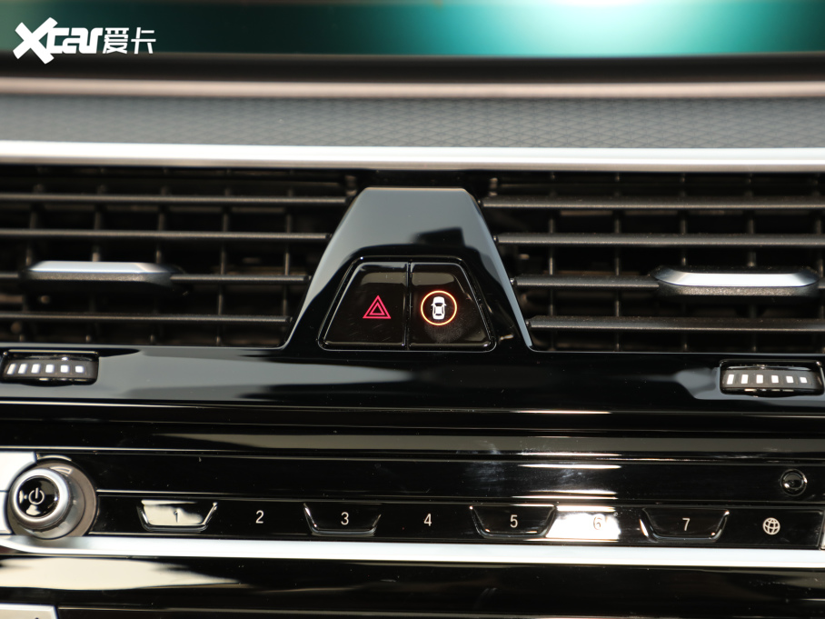 2021R5ϵ 530Li  M\(yn)(dng)b