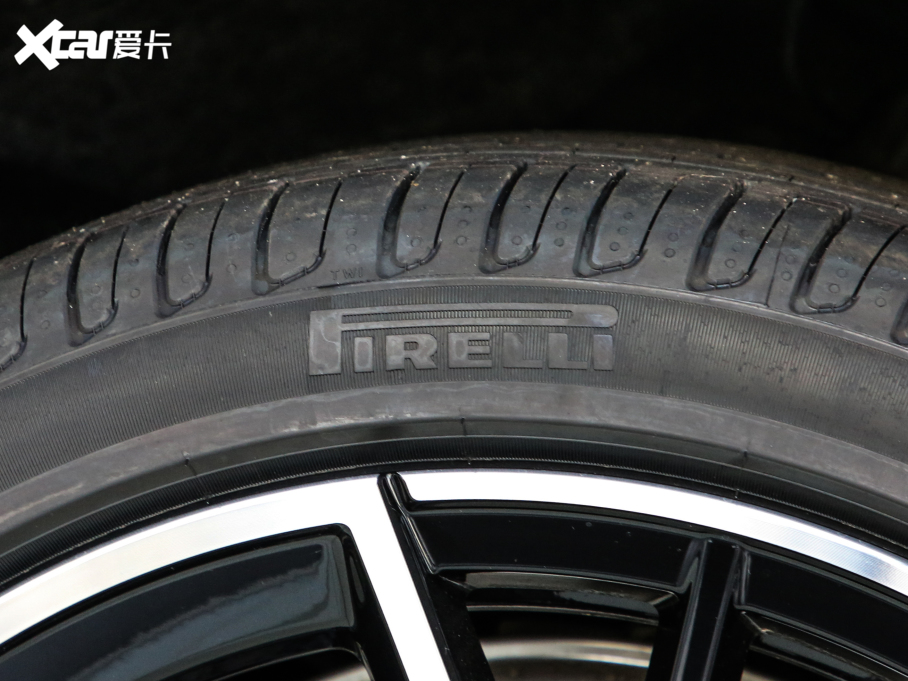 2021R5ϵ 530Li  M\(yn)(dng)b