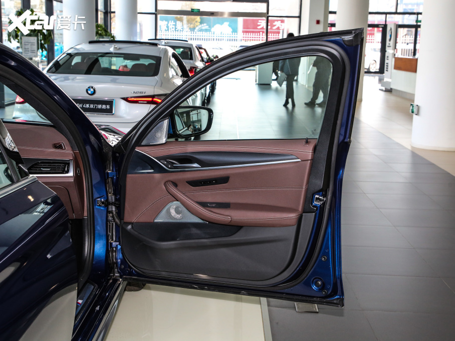 2021R5ϵ 530Li  M\b