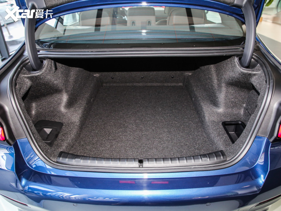 2021R5ϵ 530Li  M\b