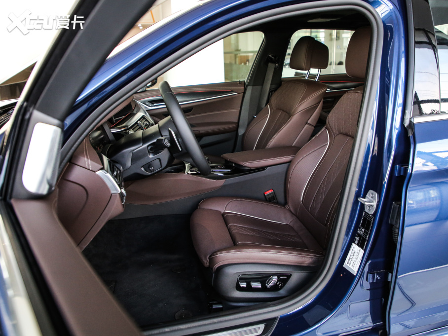 2021R5ϵ 530Li  M\b