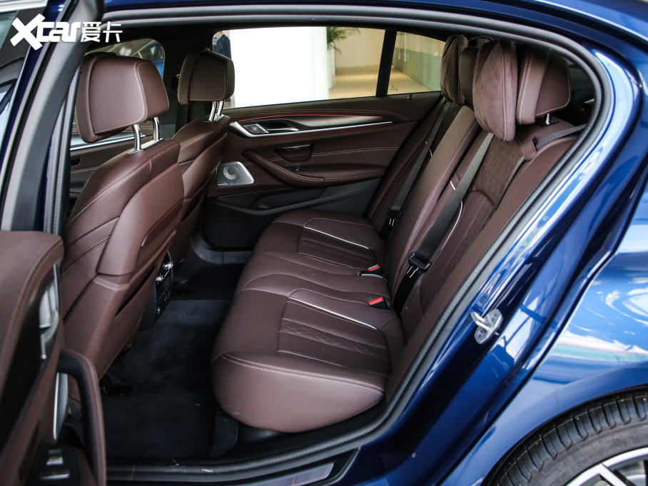 2021R5ϵ 530Li  M\(yn)(dng)b