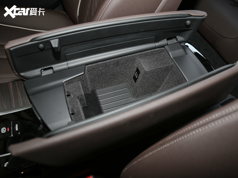 2021R5ϵ 530Li xDrive Ab