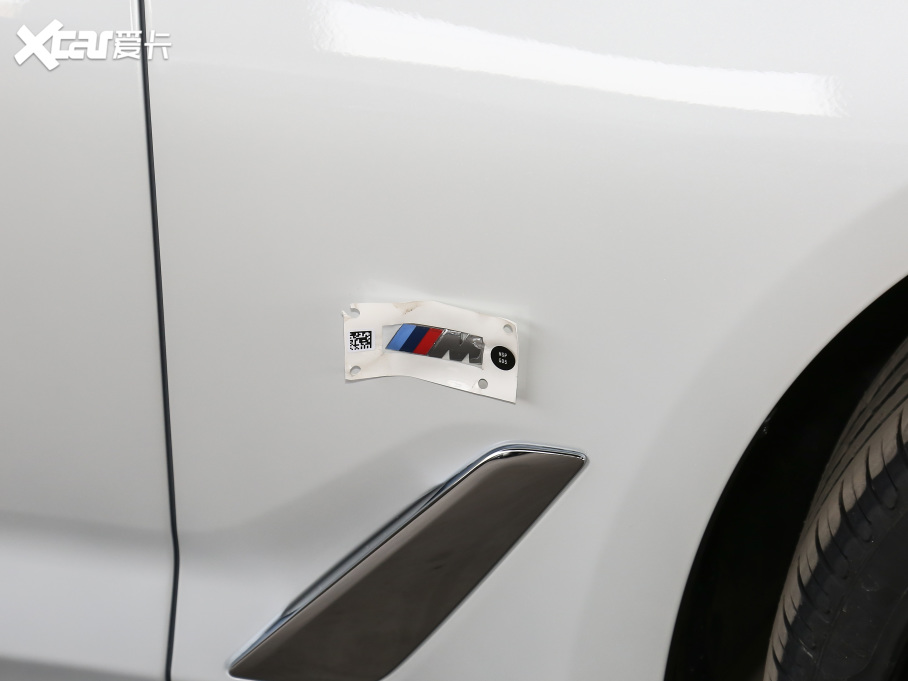 2021��R5ϵ 530Li xDrive M�\�����b