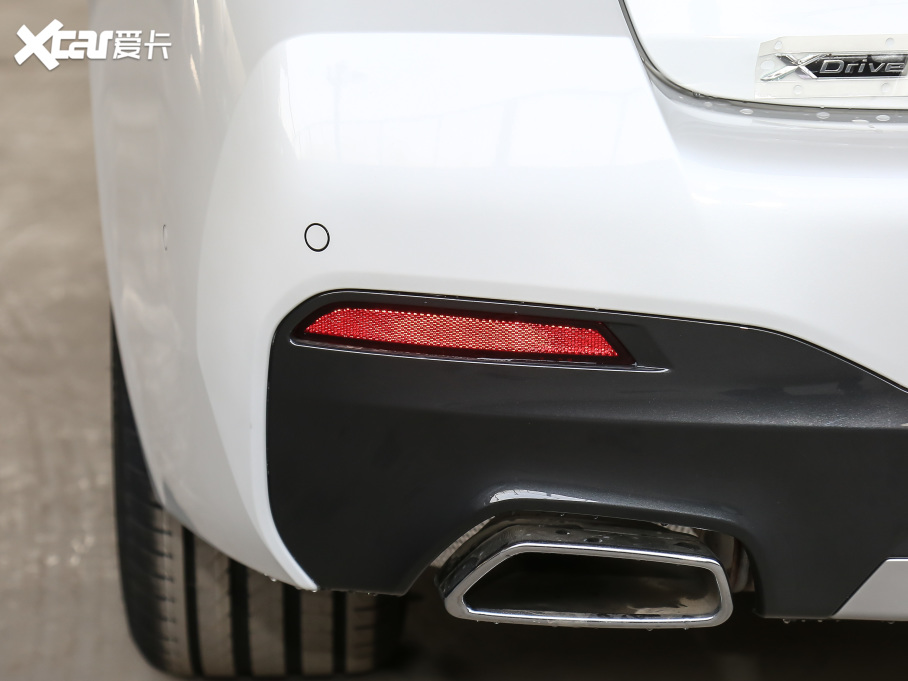 2021��R5ϵ 530Li xDrive M�\�����b