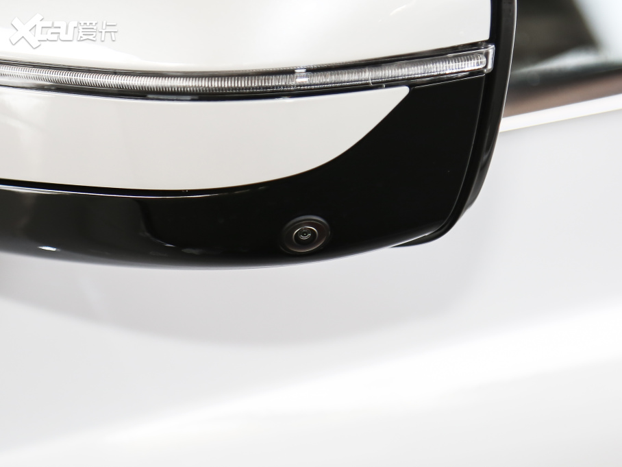 2021��R5ϵ 530Li xDrive M�\�����b