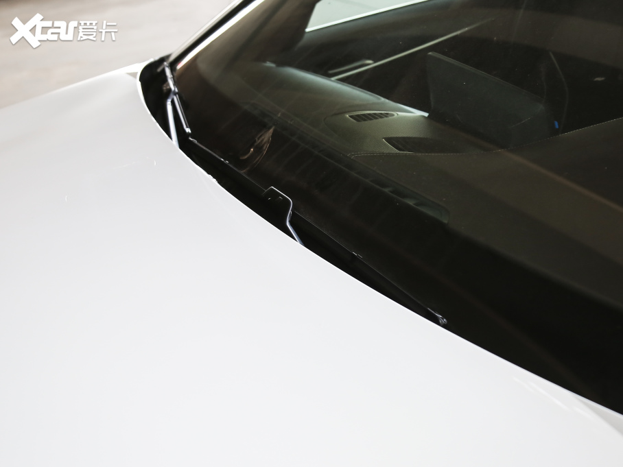 2021��R5ϵ 530Li xDrive M�\�����b