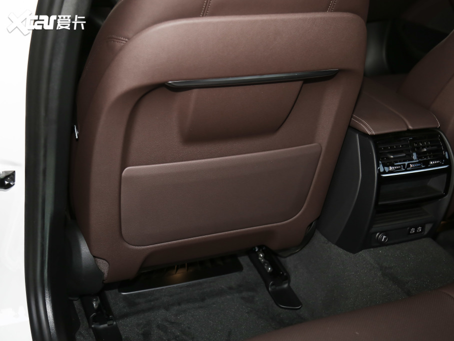 2021��R5ϵ 530Li xDrive M�\�����b