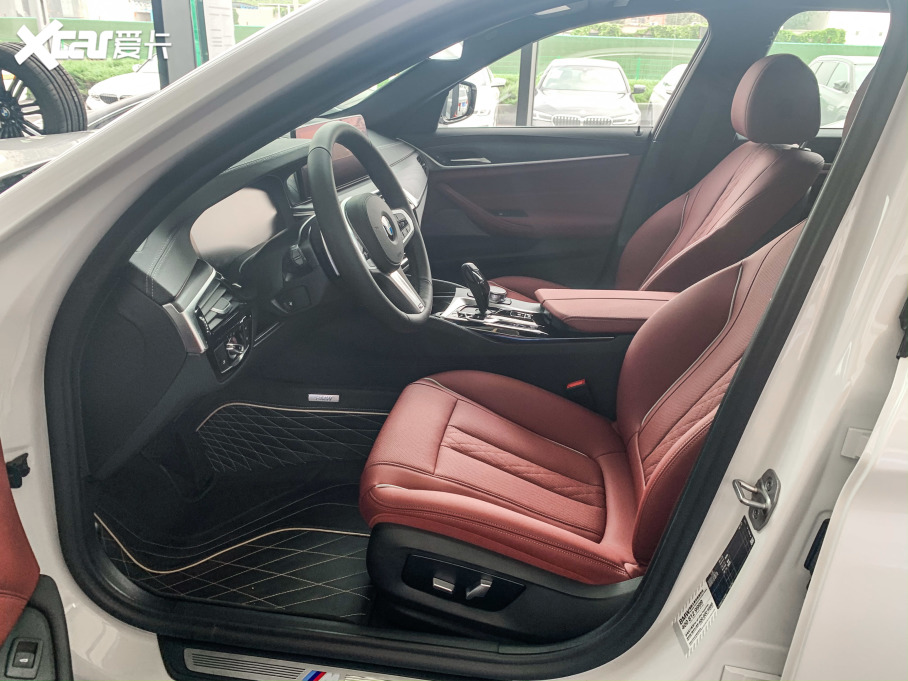 2021R5ϵ Ŀ 530Li I M\b