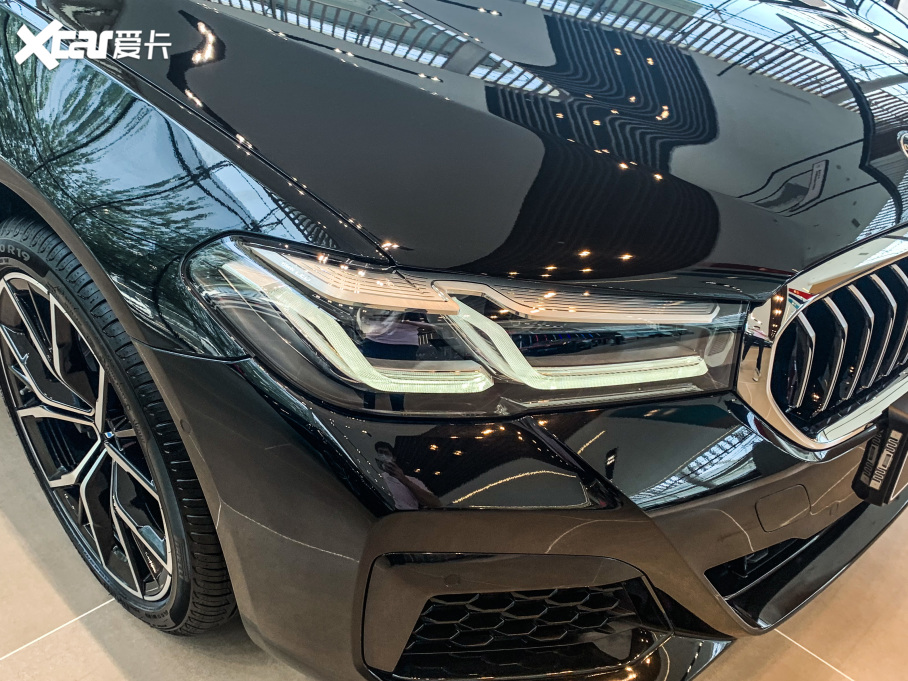 2021��R5ϵ �Ŀ� 530Li ������ M�\�����b