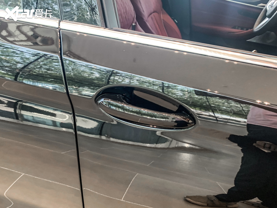 2021��R5ϵ �Ŀ� 530Li ������ M�\�����b