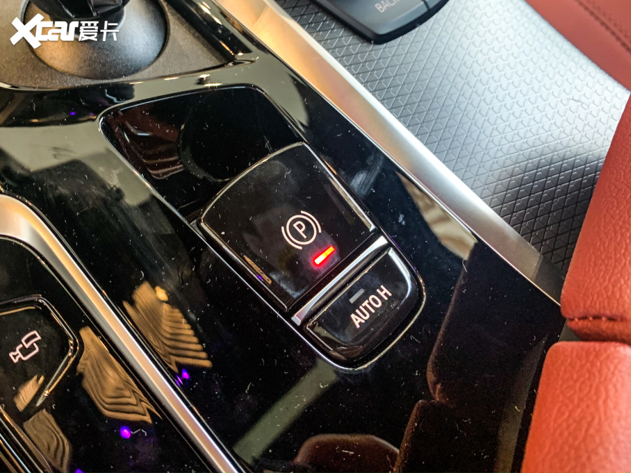 2021��R5ϵ �Ŀ� 530Li ������ M�\�����b