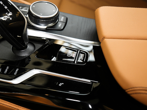 2021530Li I M\b п؅^