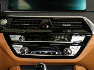 2021530Li I M\b п؅^