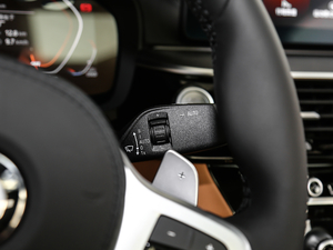 2021530Li I M\b п؅^