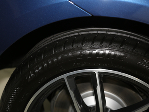 2021525Li M\b ݆̥Ʒ