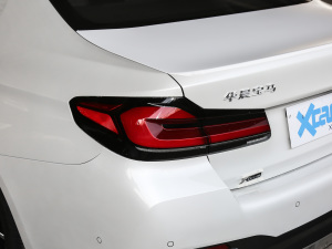 2021530Li xDrive M\b ^