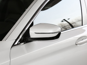 2021530Li xDrive M\b ^