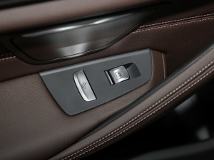 2021530Li xDrive M\b g