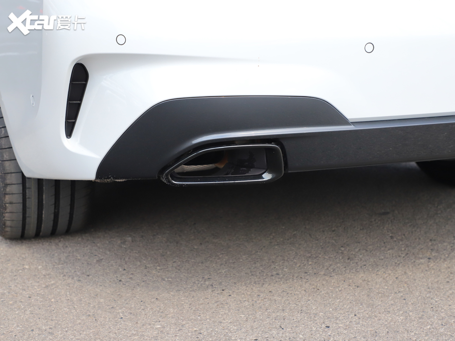 2021R3ϵ 330Li xDrive M\ҹb