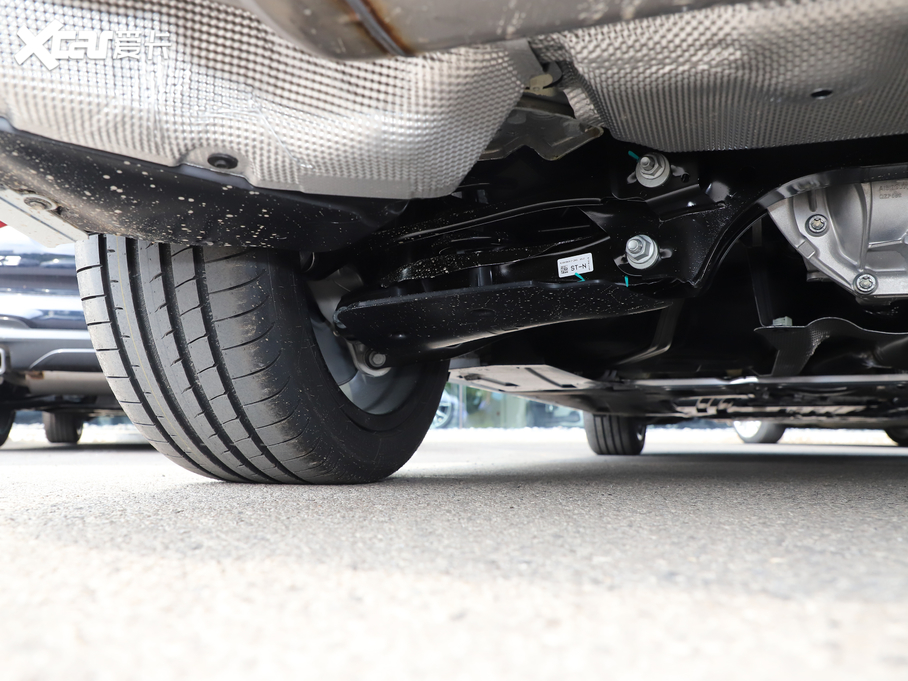 2021R3ϵ 330Li xDrive M\ҹb