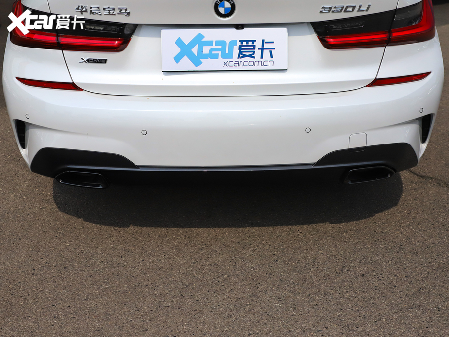 2021R3ϵ 330Li xDrive M\ҹb