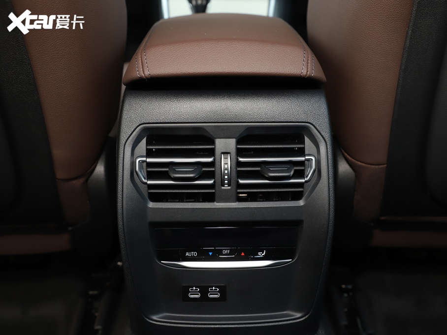 2021R3ϵ 330Li xDrive M\ҹb