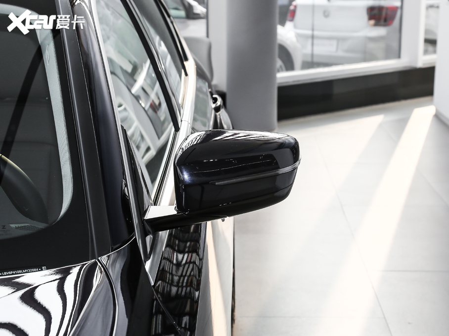 2021R3ϵ 325Li M\b