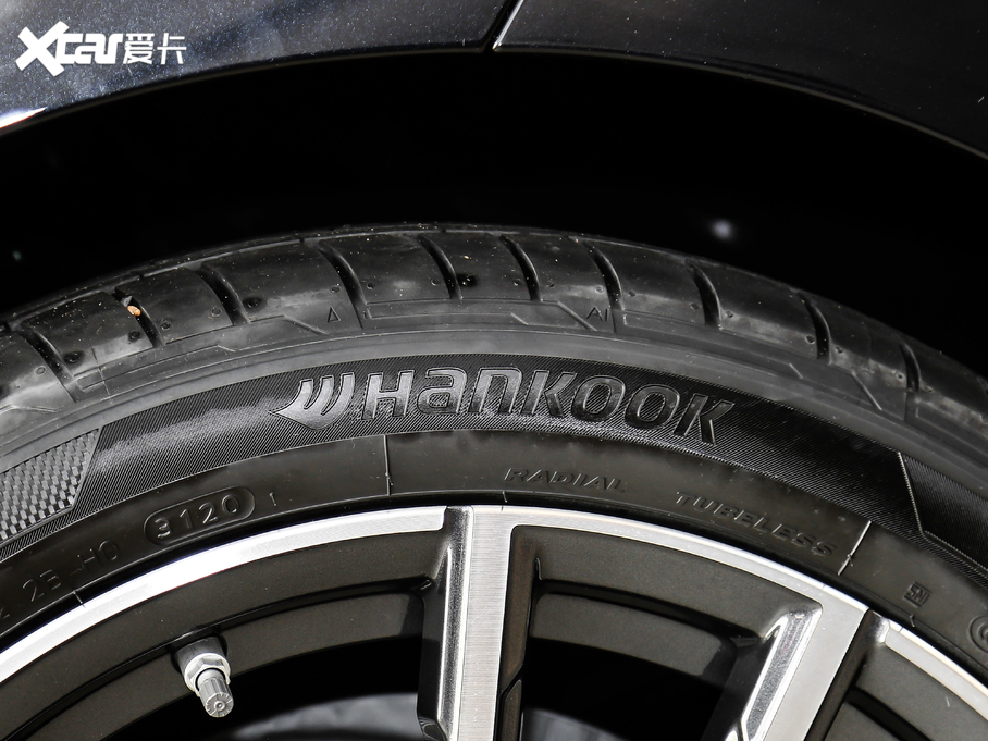 2021R3ϵ 325Li M\b