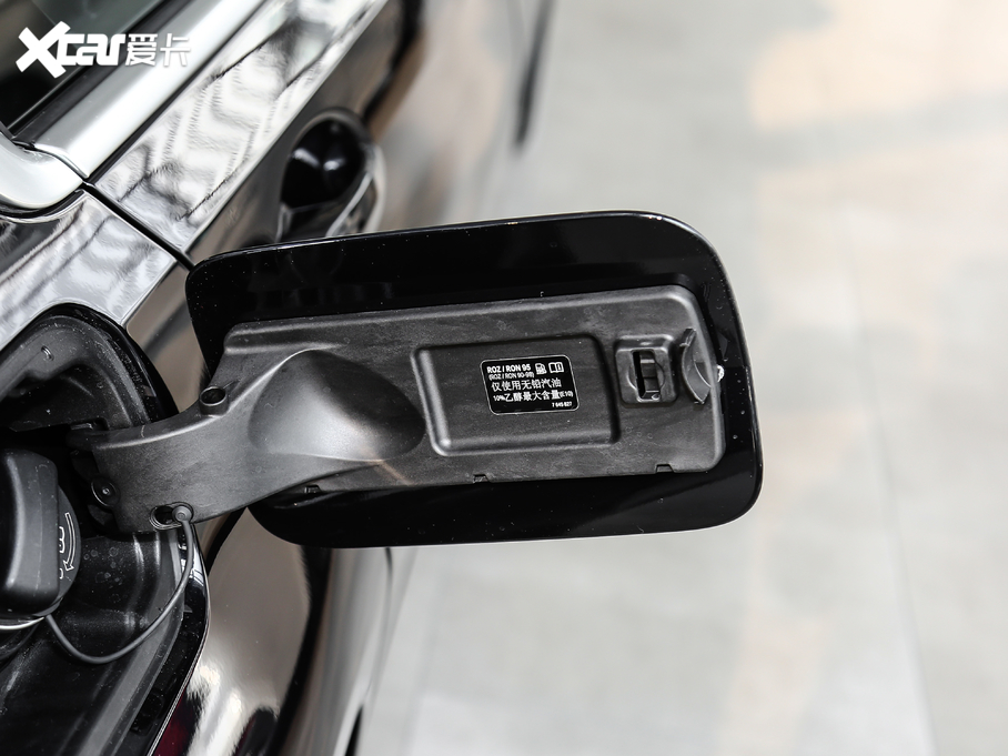 2021R3ϵ 325Li M\b