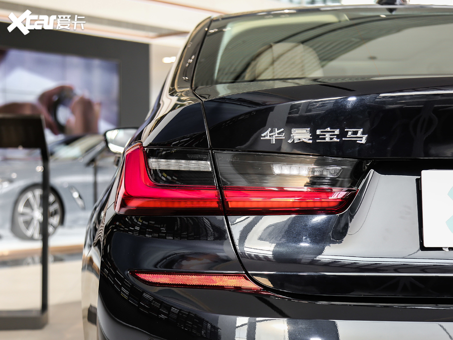 2021R3ϵ 325Li M\b