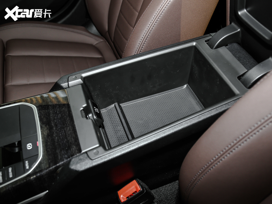 2021R3ϵ 325Li M\b