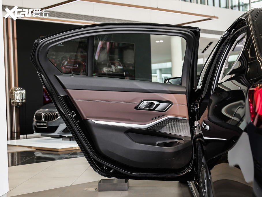 2021R3ϵ 325Li M\b