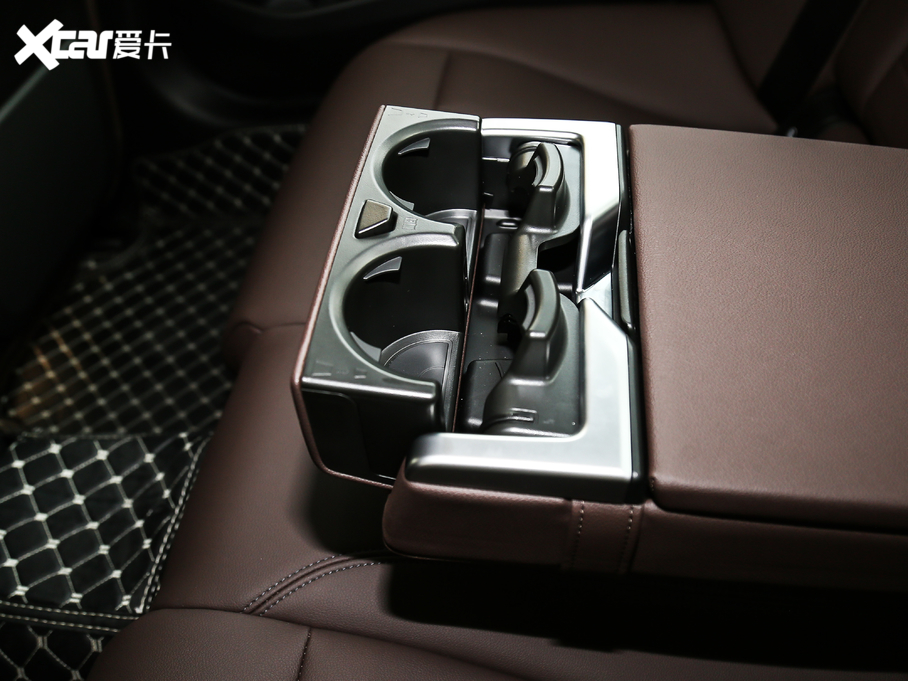 2021R3ϵ 325Li M\(yn)(dng)b