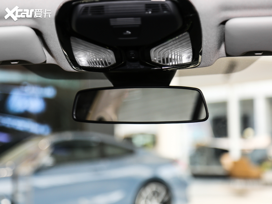 2021R3ϵ 325Li M\b