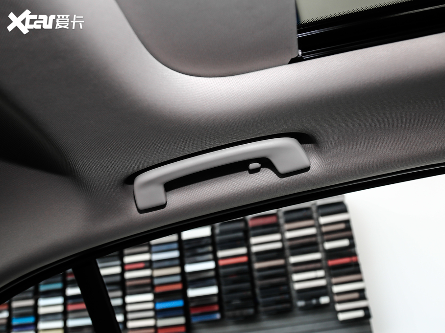 2021R3ϵ 325Li M\b