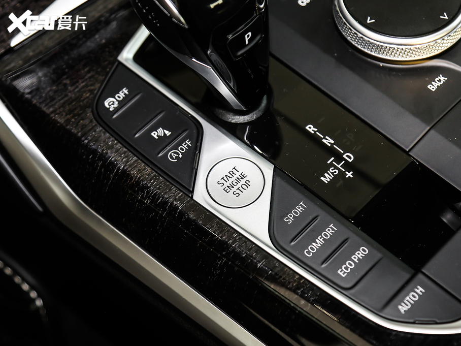 2021R3ϵ 325Li M\b