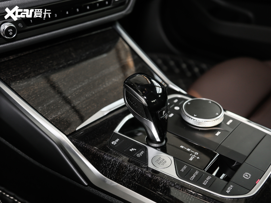 2021R3ϵ 325Li M\b