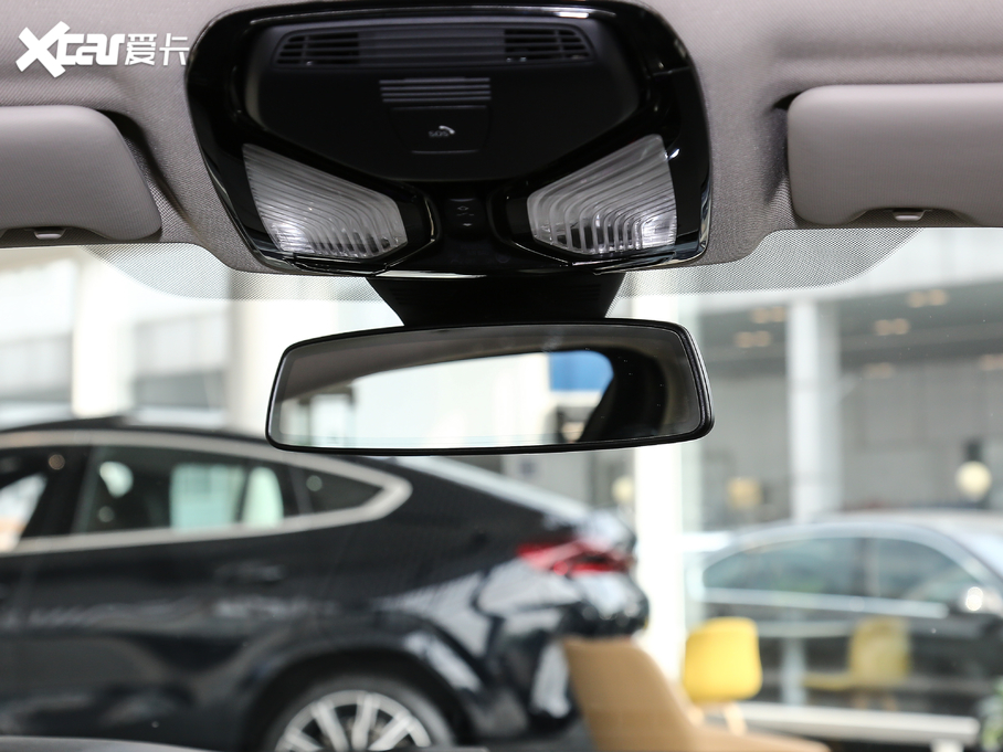 2021R3ϵ 325Li M\ҹb