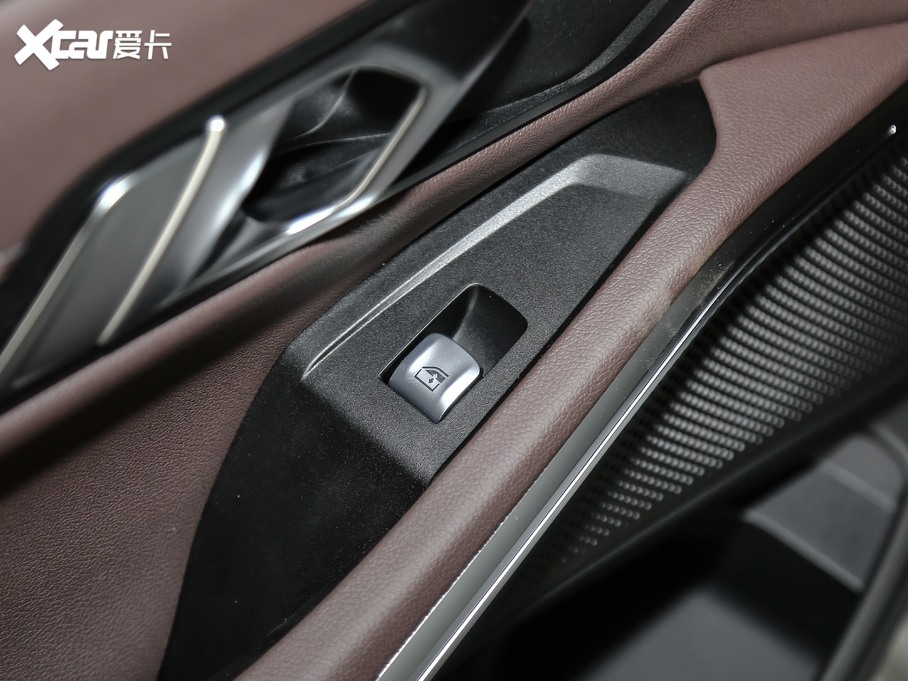 2021��R3ϵ 325i M�\�����b 