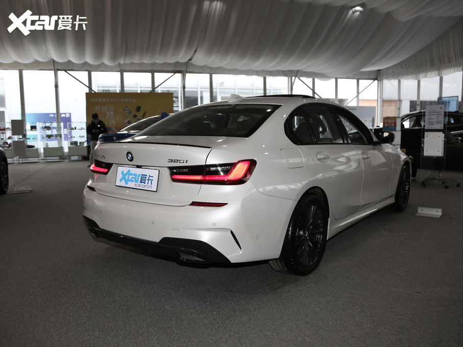 2021R3ϵ 325i M\ҹb