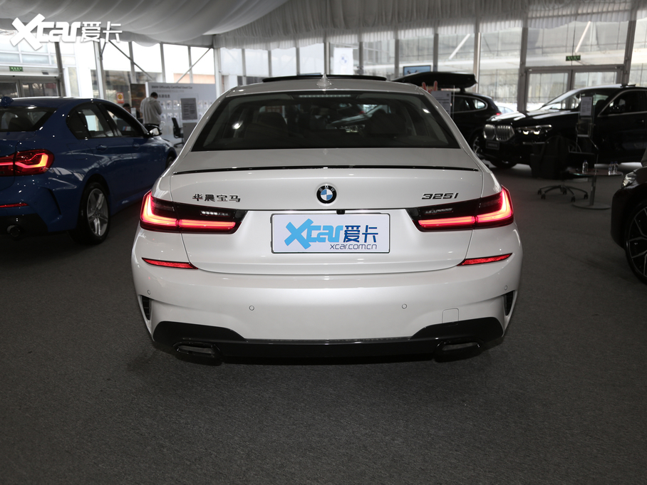 2021R3ϵ 325i M\ҹb