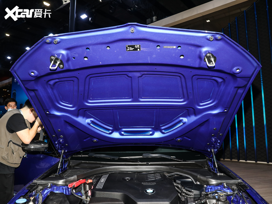 2021R3ϵ 330Li M Performance