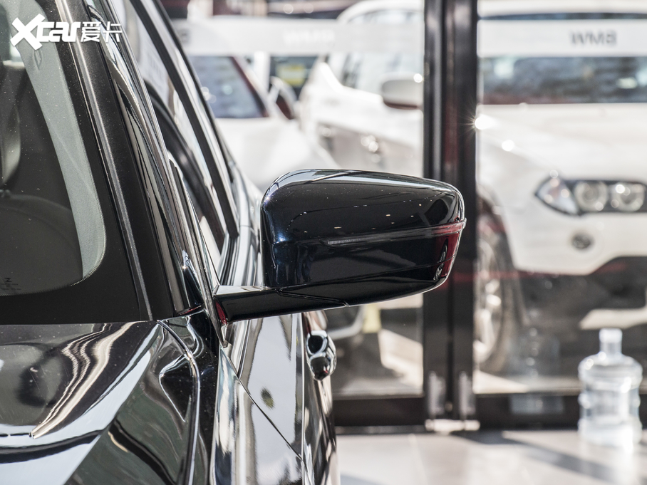 2021R3ϵ 320Li M\b