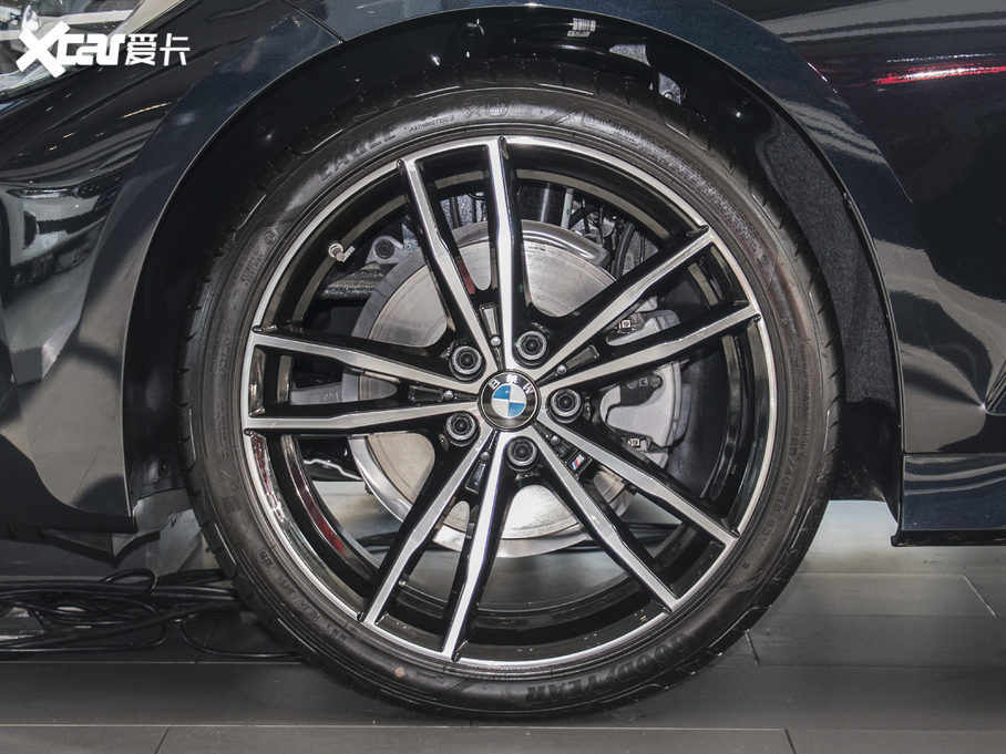 2021R3ϵ 320Li M\b