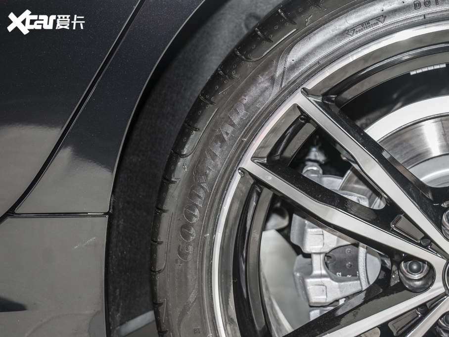 2021R3ϵ 320Li M\b