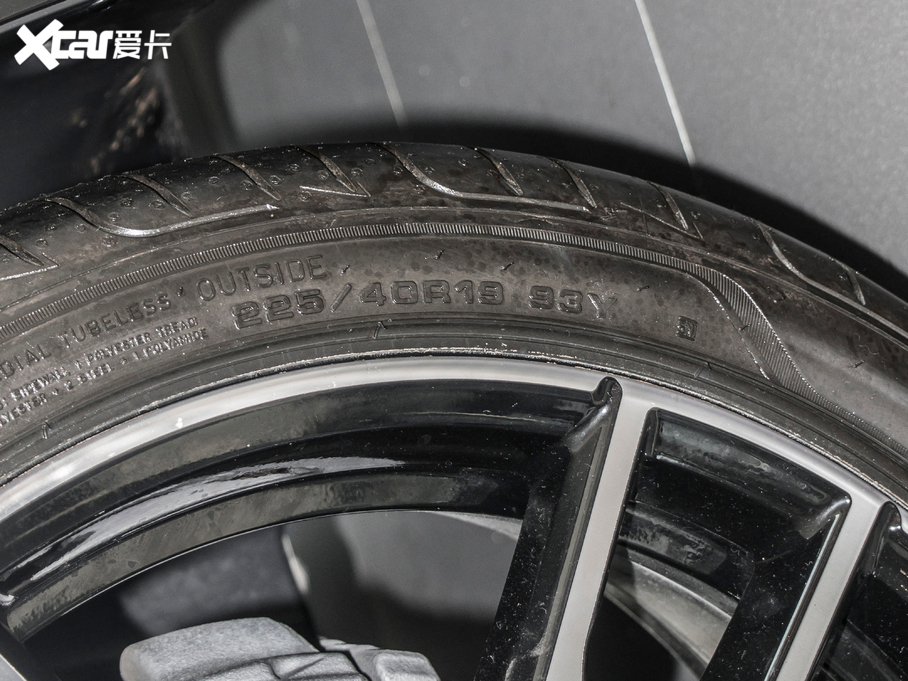 2021R3ϵ 320Li M\b