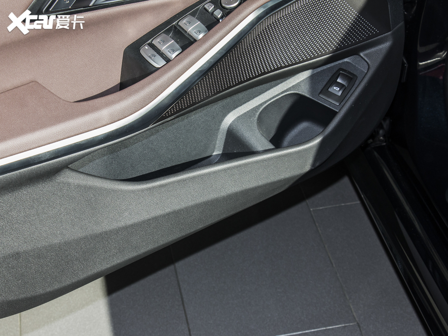 2021R3ϵ 320Li M\b